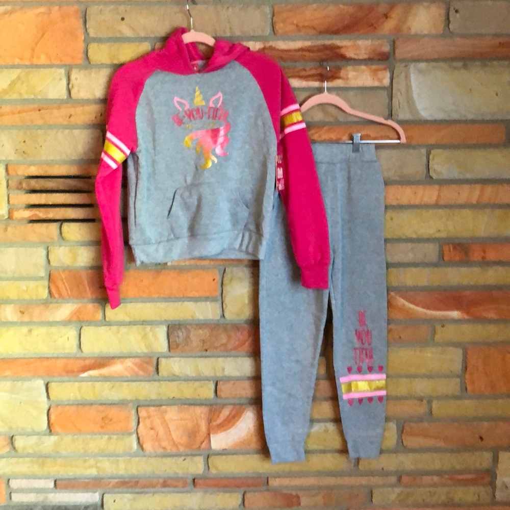 Girls matching sweat suit